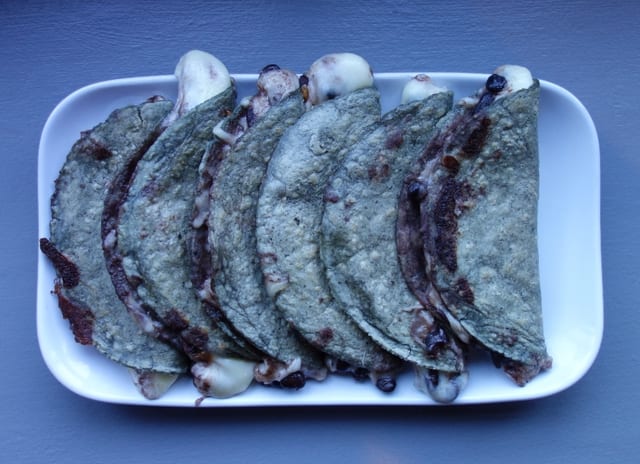 Party Pack Quesadillas (10 Pieces).