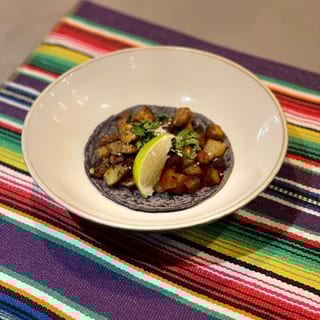 1\2 Tray Chorizo con Papa