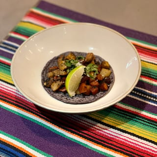 1\2 Tray Chorizo con Papa